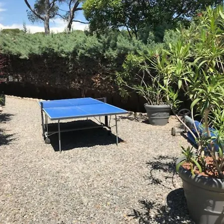 LES ALIZES Côté PISCINE PROCHE BORD DE MER *