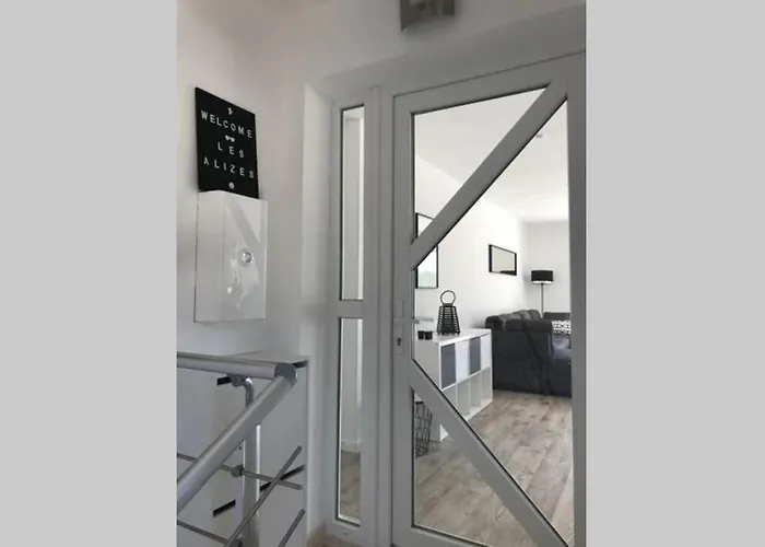 Сasa de vacaciones Les Alizes Côté Piscine Proche Bord De