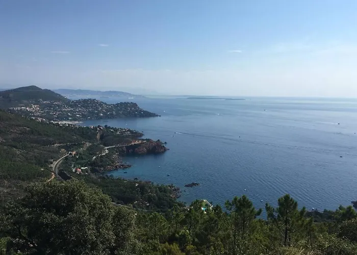 Сasa de vacaciones Les Alizes Côté Piscine Proche Bord De *